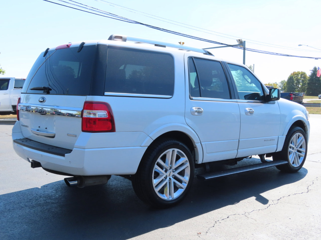 Used 2016 Ford Expedition Platinum image 6