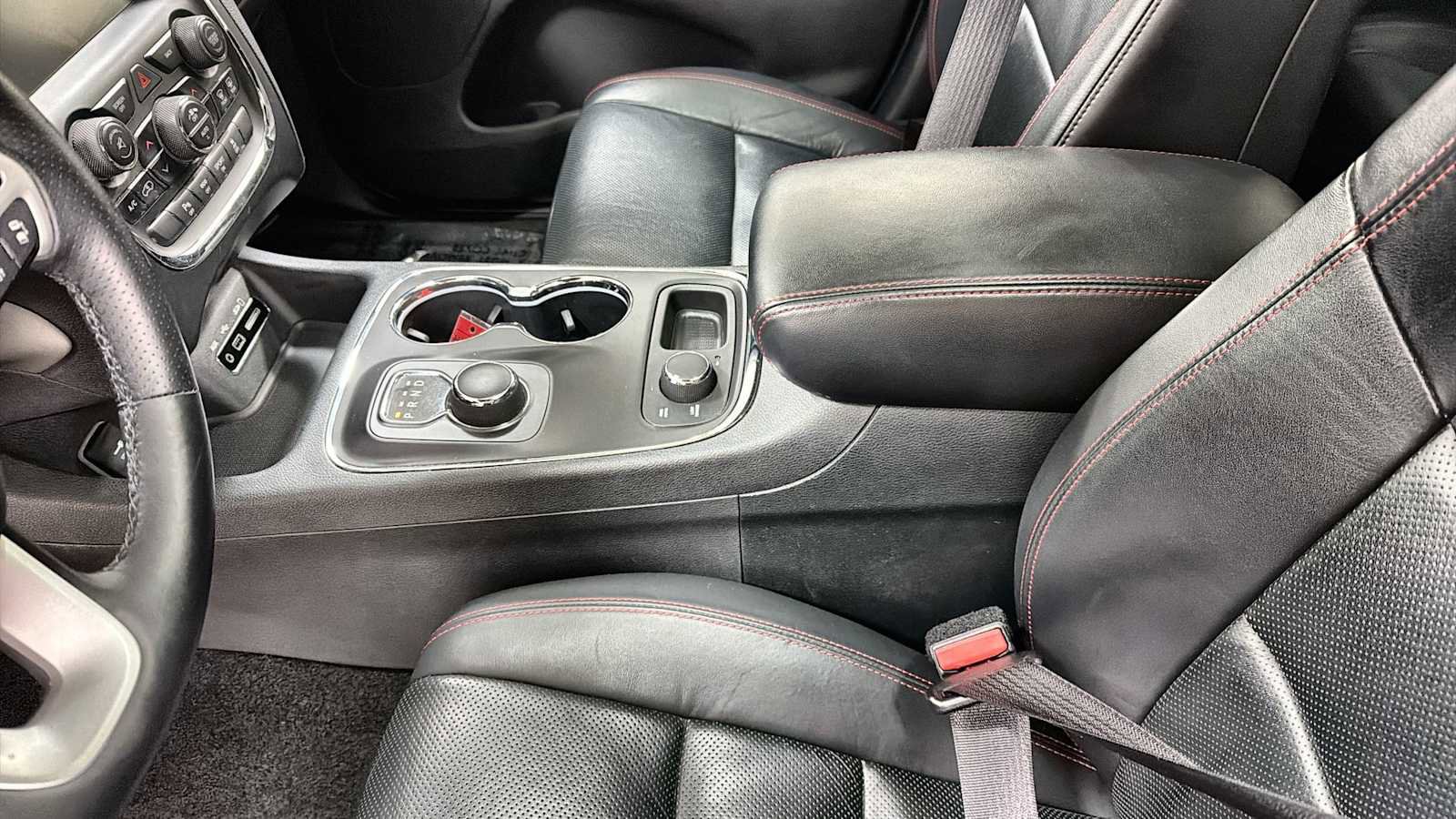 Used 2016 Dodge Durango R/T w/ Technology Group AWD/4WD image 23
