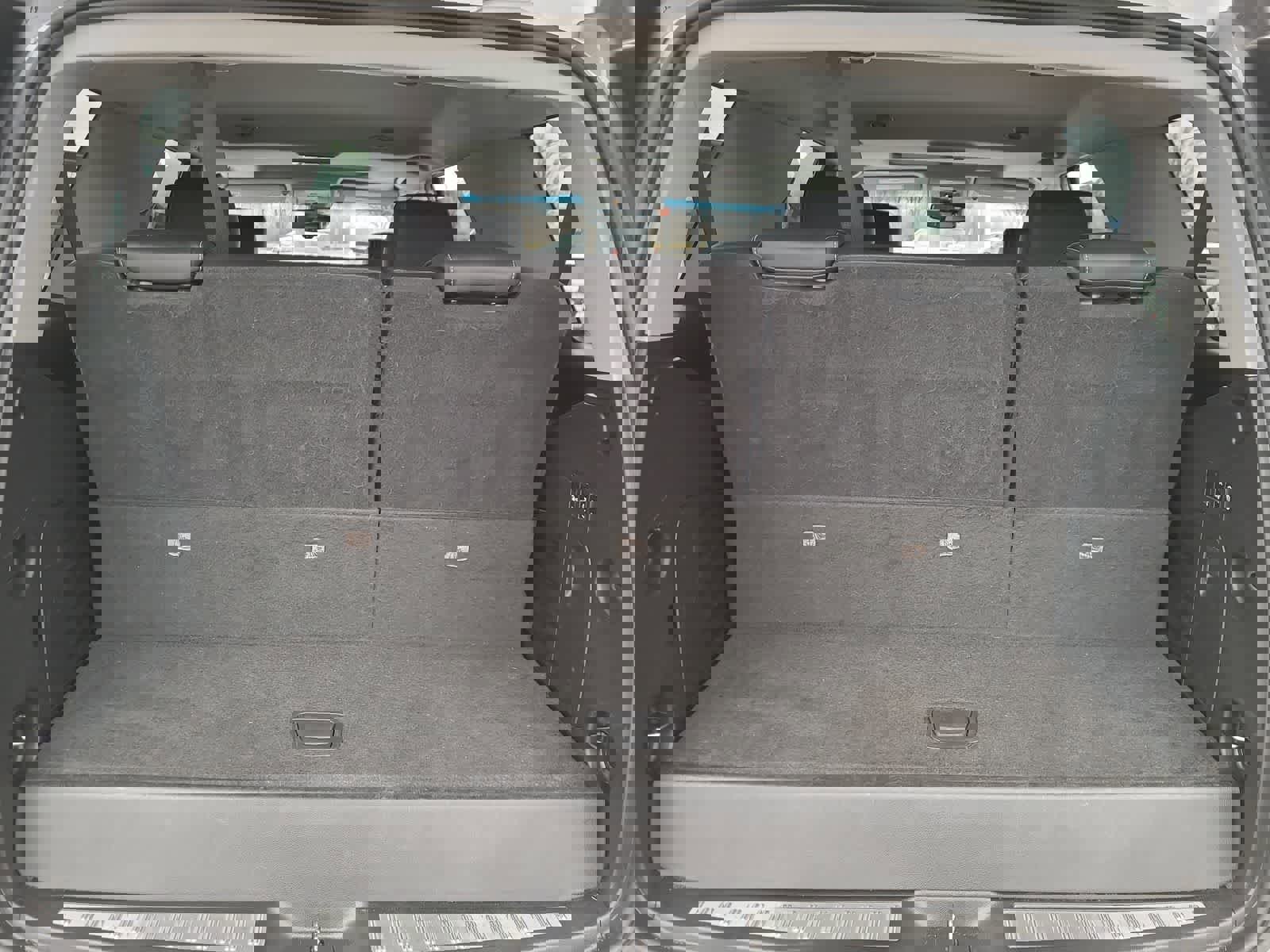 Used 2020 GMC Yukon SLT image 27