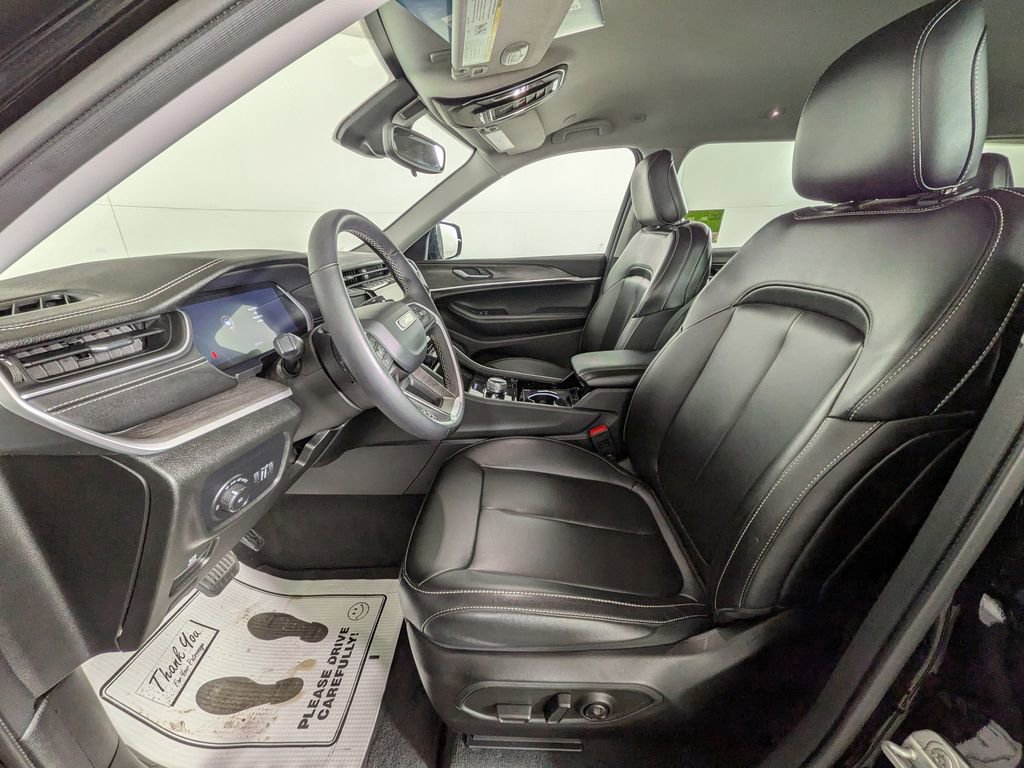 Certified 2023 Jeep Grand Cherokee L Limited image 18