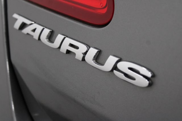 Used 2013 Ford Taurus SEL FWD image 9