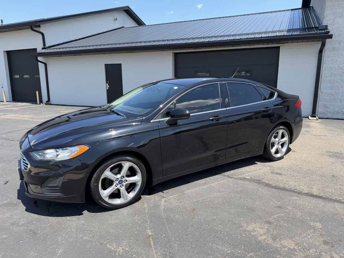 Used 2019 Ford Fusion S FWD image 2