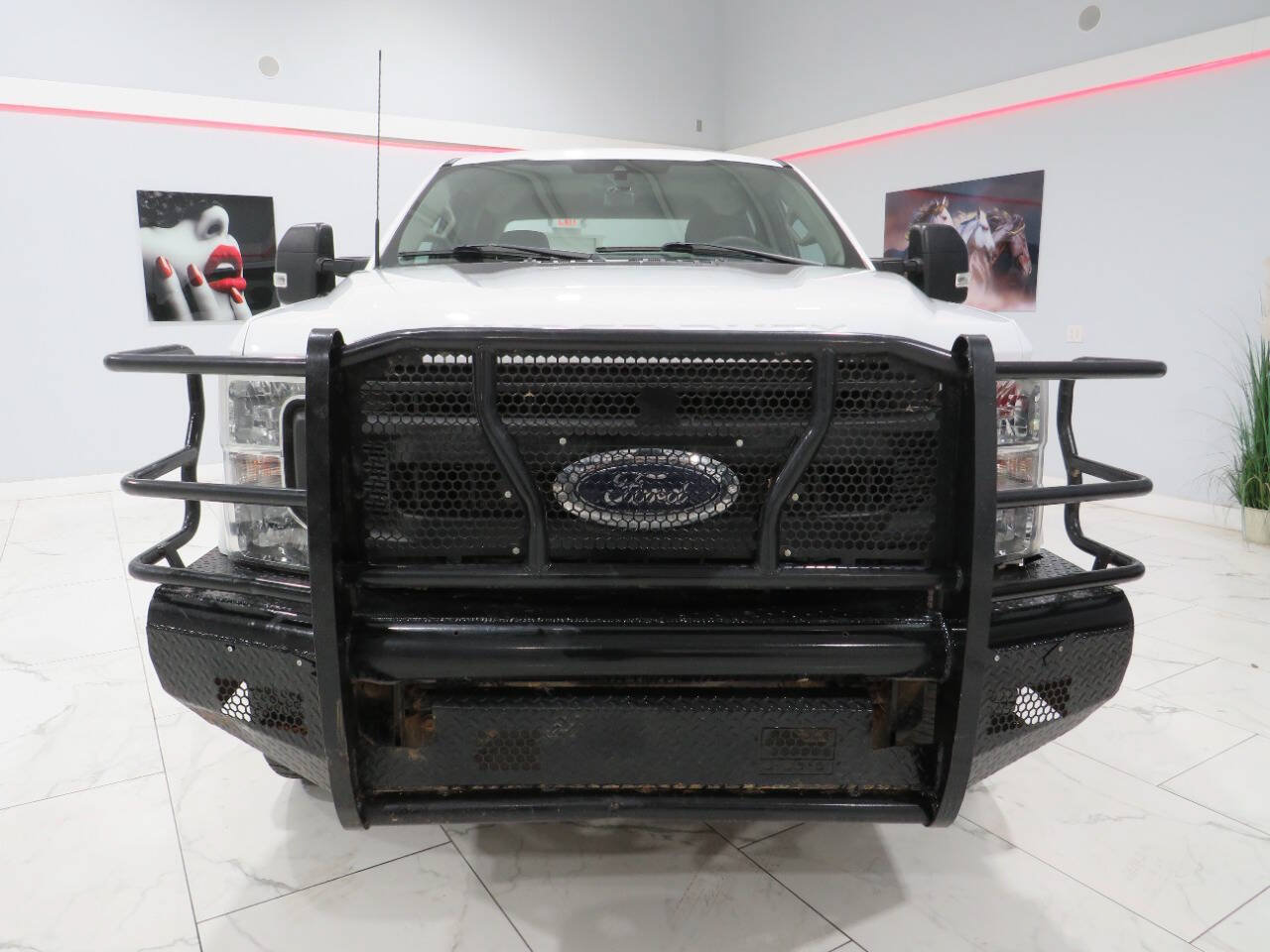 Used 2022 Ford F250 XL w/ Power Equipment Group AWD/4WD image 5