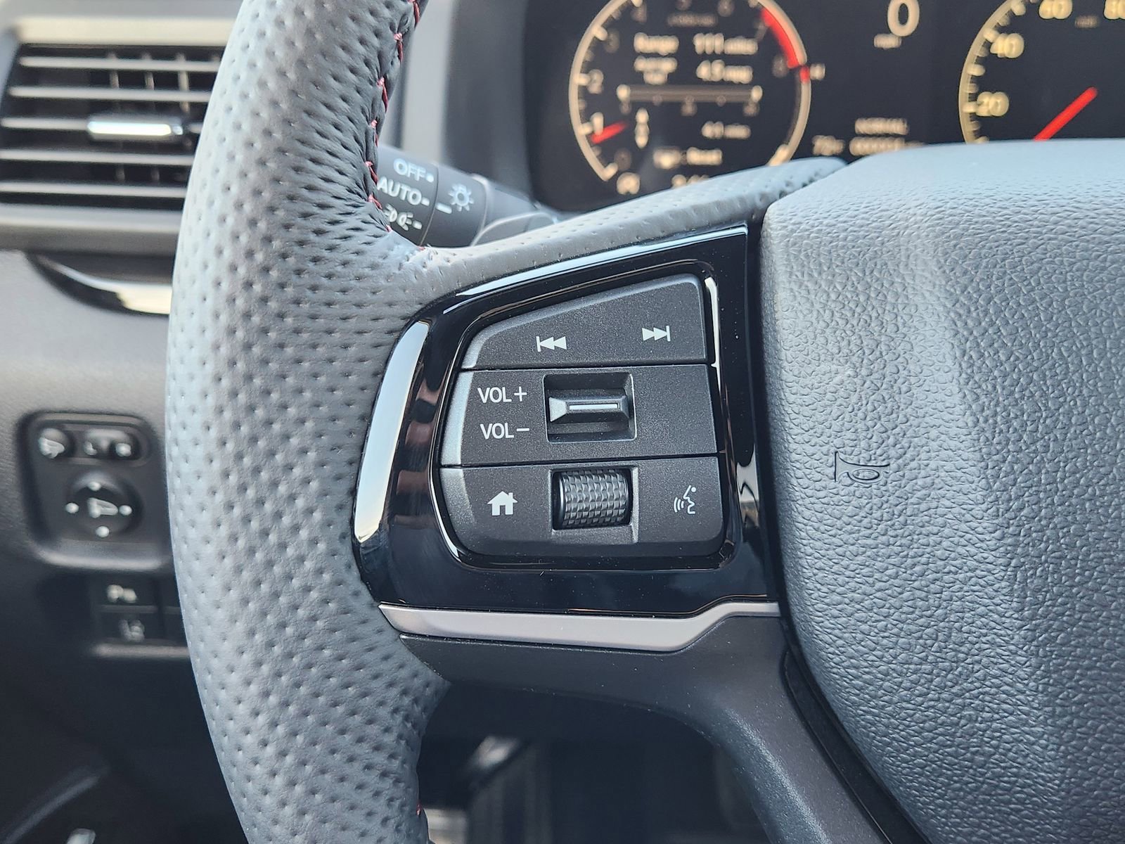 New 2026 Honda Ridgeline Black Edition image 30