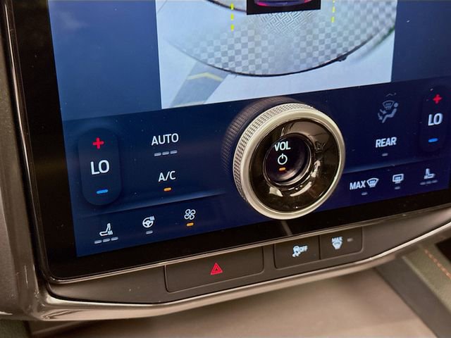 Used 2022 Ford Expedition Timberline image 16