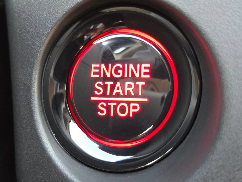 Certified 2025 Honda Accord LX image 31