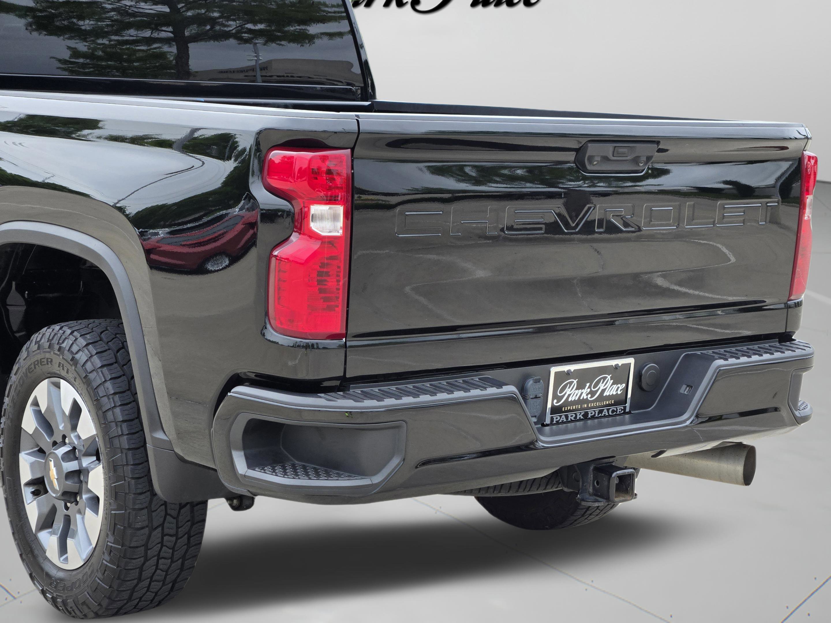 Used 2023 Chevrolet Silverado 2500 Custom w/ Custom Value Package image 34