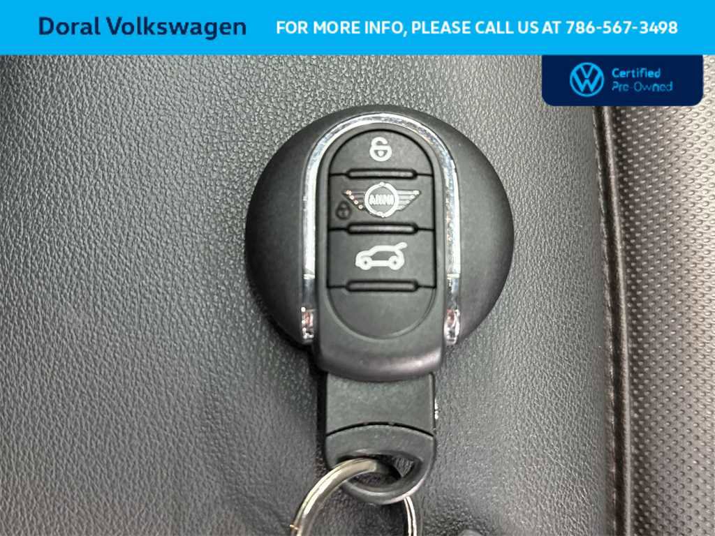 Used 2023 MINI Cooper S image 28