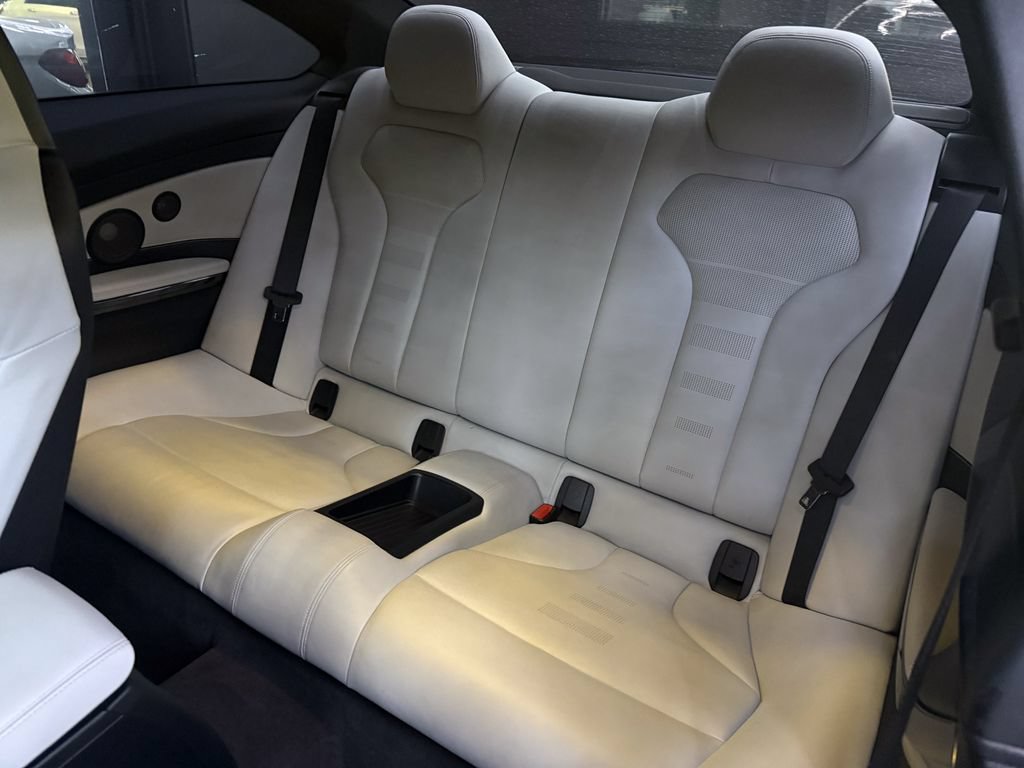 Used 2015 BMW M4 Coupe RWD image 16