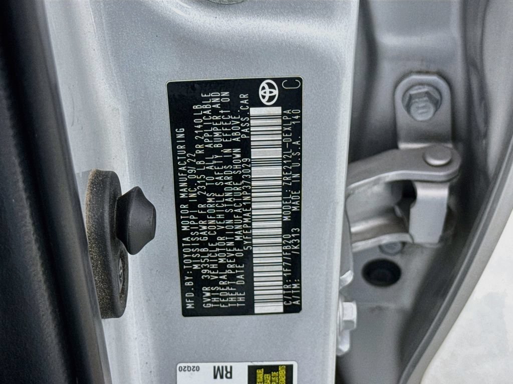 Used 2022 Toyota Corolla LE FWD image 29