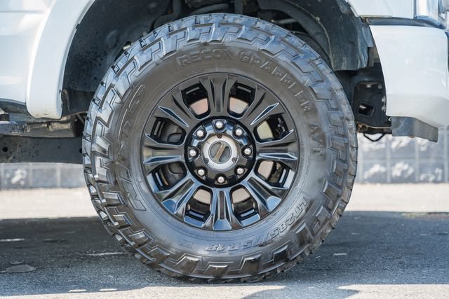 Used 2022 Ford F250 Lariat w/ Tremor Off-Road Package AWD/4WD image 24