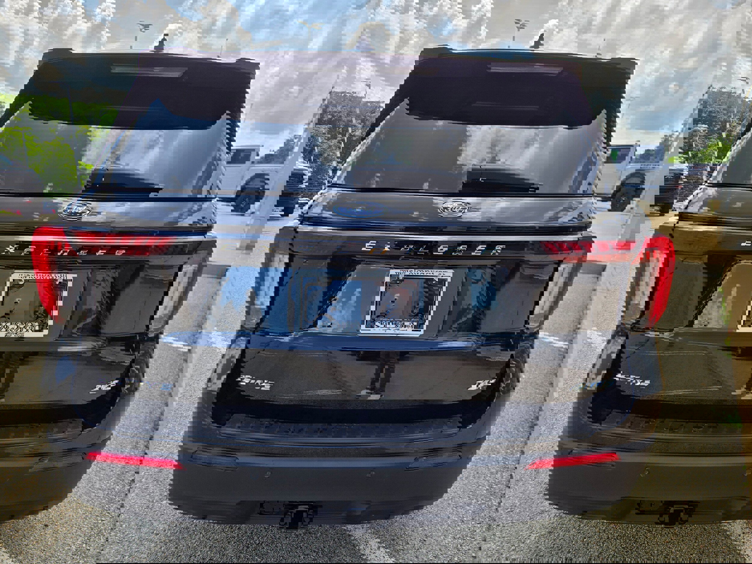 New 2025 Ford Explorer Active image 6