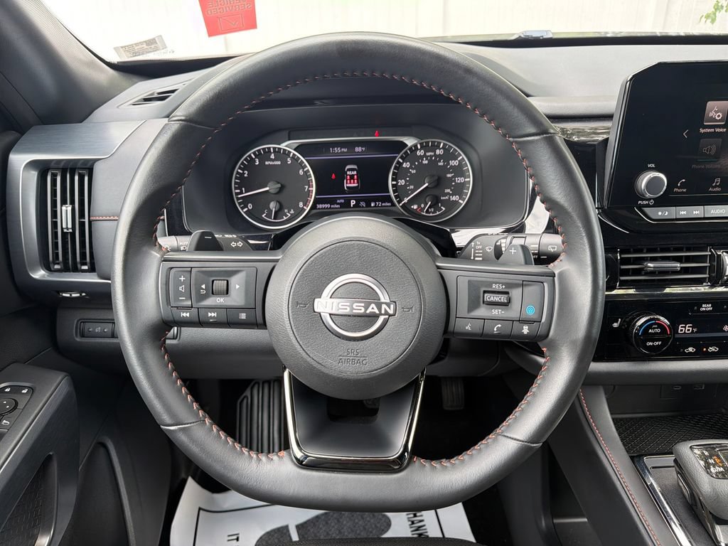 Used 2025 Nissan Pathfinder Rock Creek AWD/4WD image 31