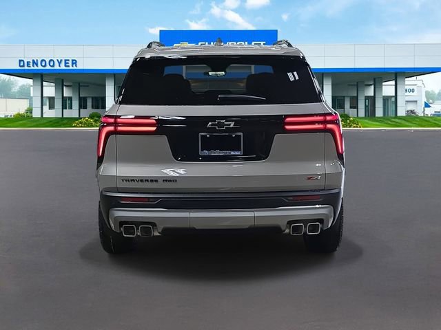 New 2026 Chevrolet Traverse Z71 w/ Driver Confidence Package image 7