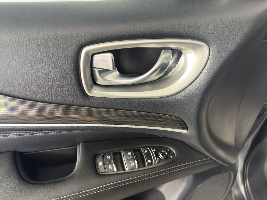 Used 2019 INFINITI QX60 Pure FWD image 15