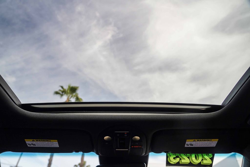 Used 2023 Genesis G70 2.0T w/ Sport Prestige Package image 16