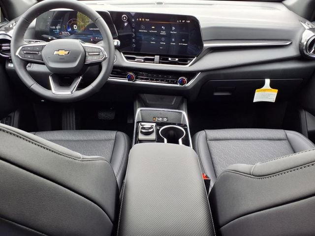 New 2026 Chevrolet Equinox LT w/ Convenience Package II image 9