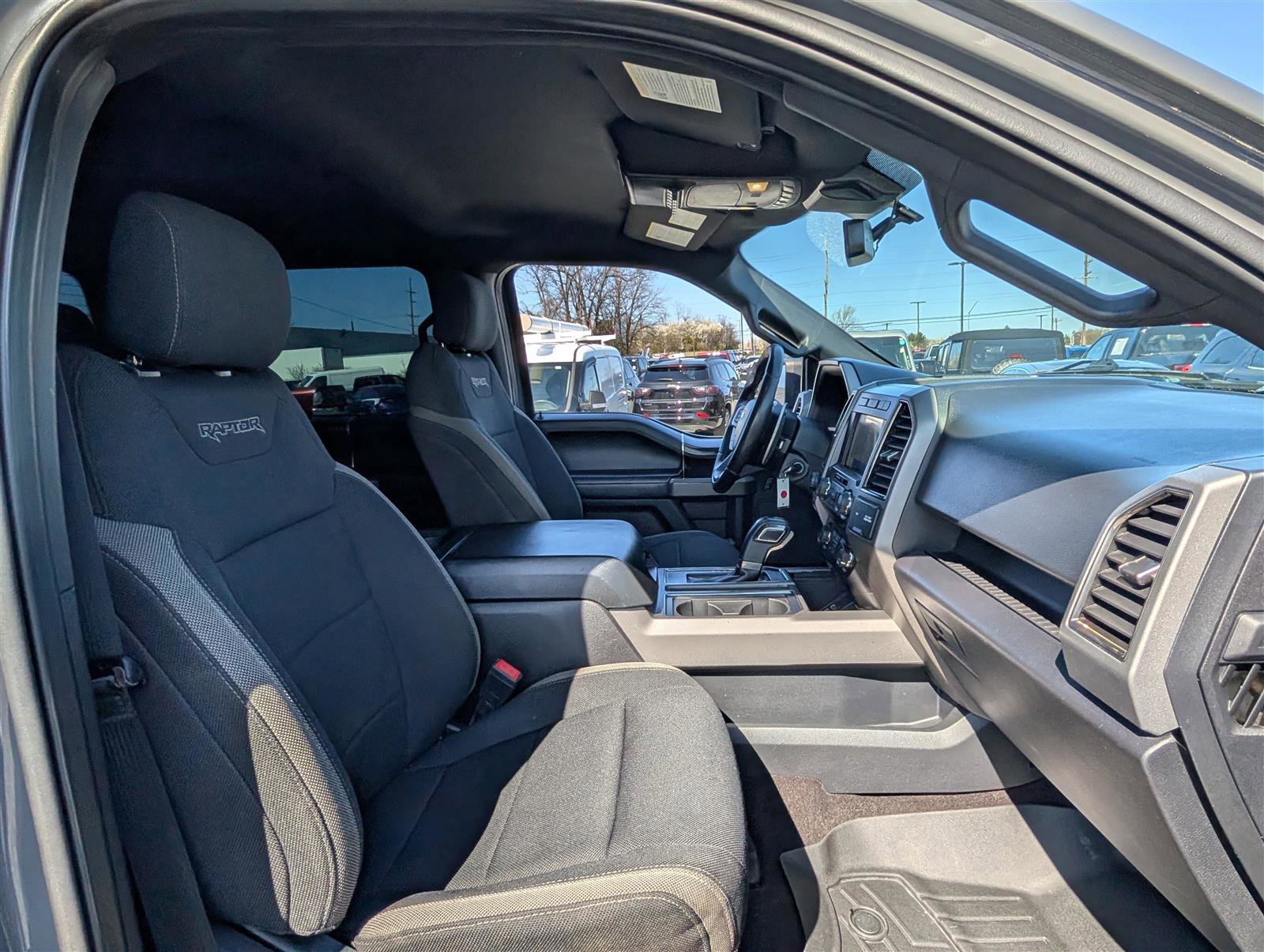 Used 2020 Ford F150 Raptor image 10