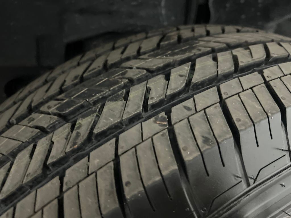 Used 2022 Jeep Wrangler Sport image 29