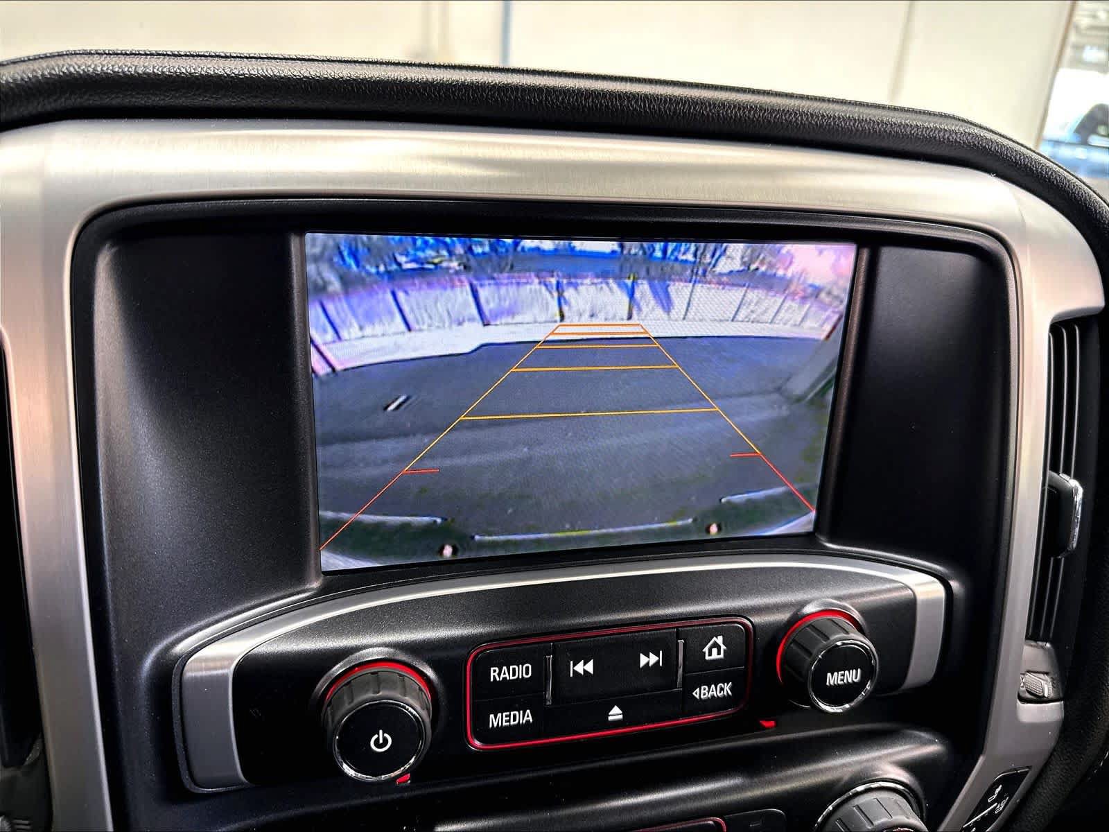 Used 2014 GMC Sierra 1500 SLT w/ SLT Crew Cab Value Package AWD/4WD image 17