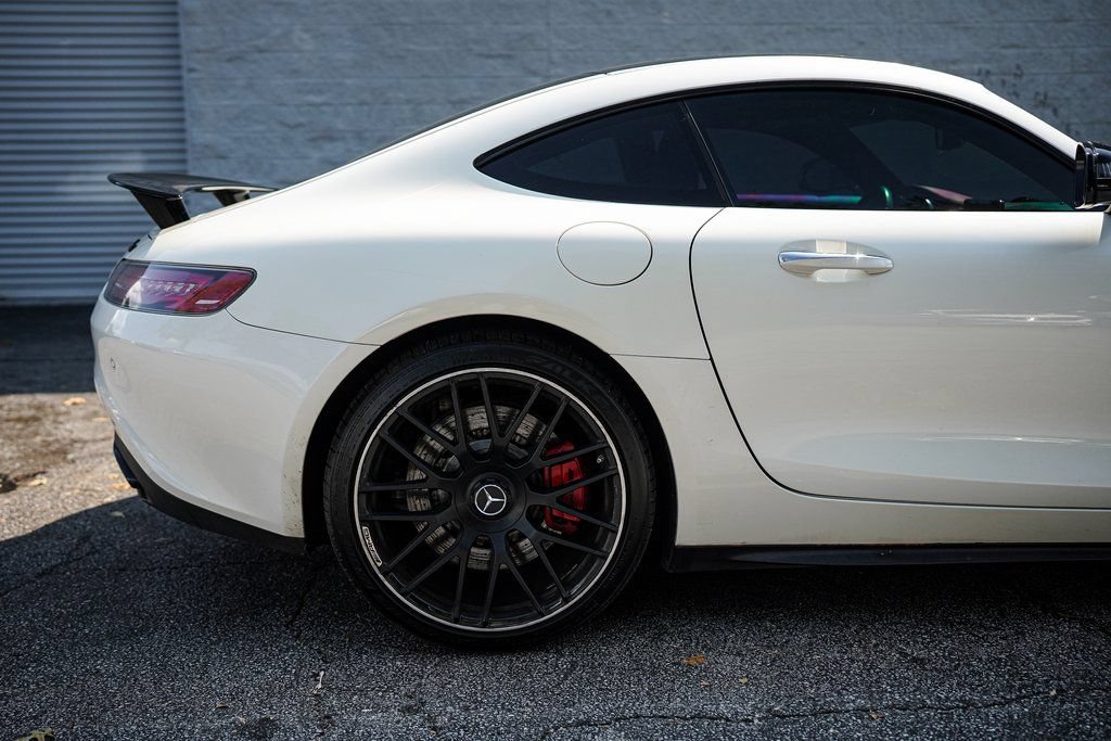 Used 2018 Mercedes-Benz AMG GT S image 16