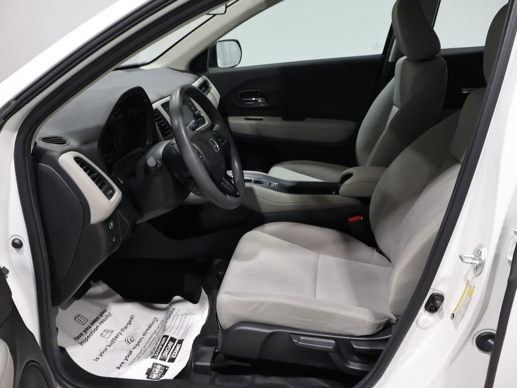 Used 2022 Honda HR-V LX image 10