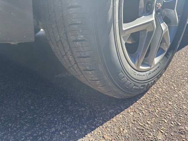 Used 2024 Chevrolet Equinox LS AWD/4WD image 16