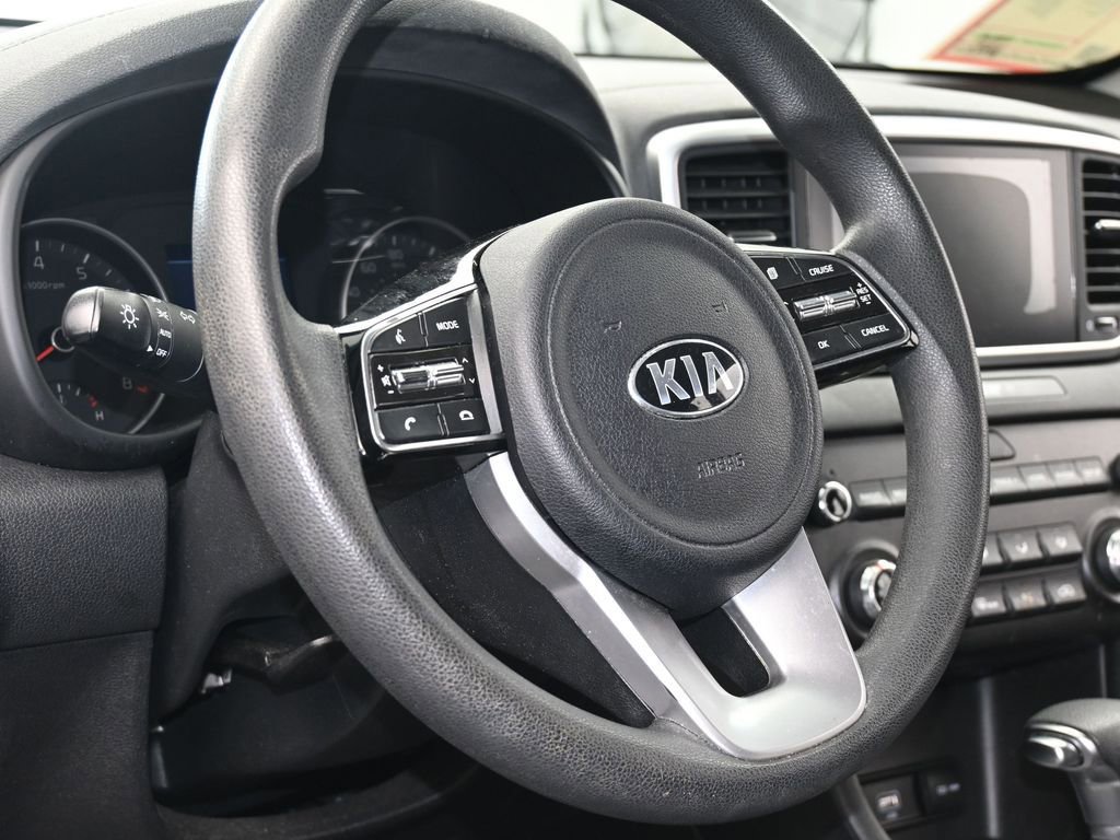 Used 2020 Kia Sportage LX image 13