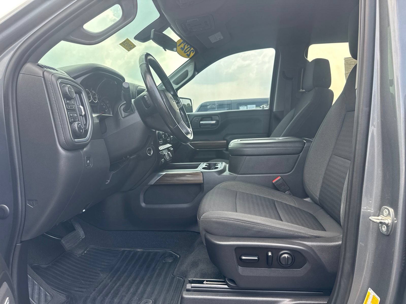 Used 2021 Chevrolet Silverado 1500 RST w/ All Star Edition Plus AWD/4WD image 21