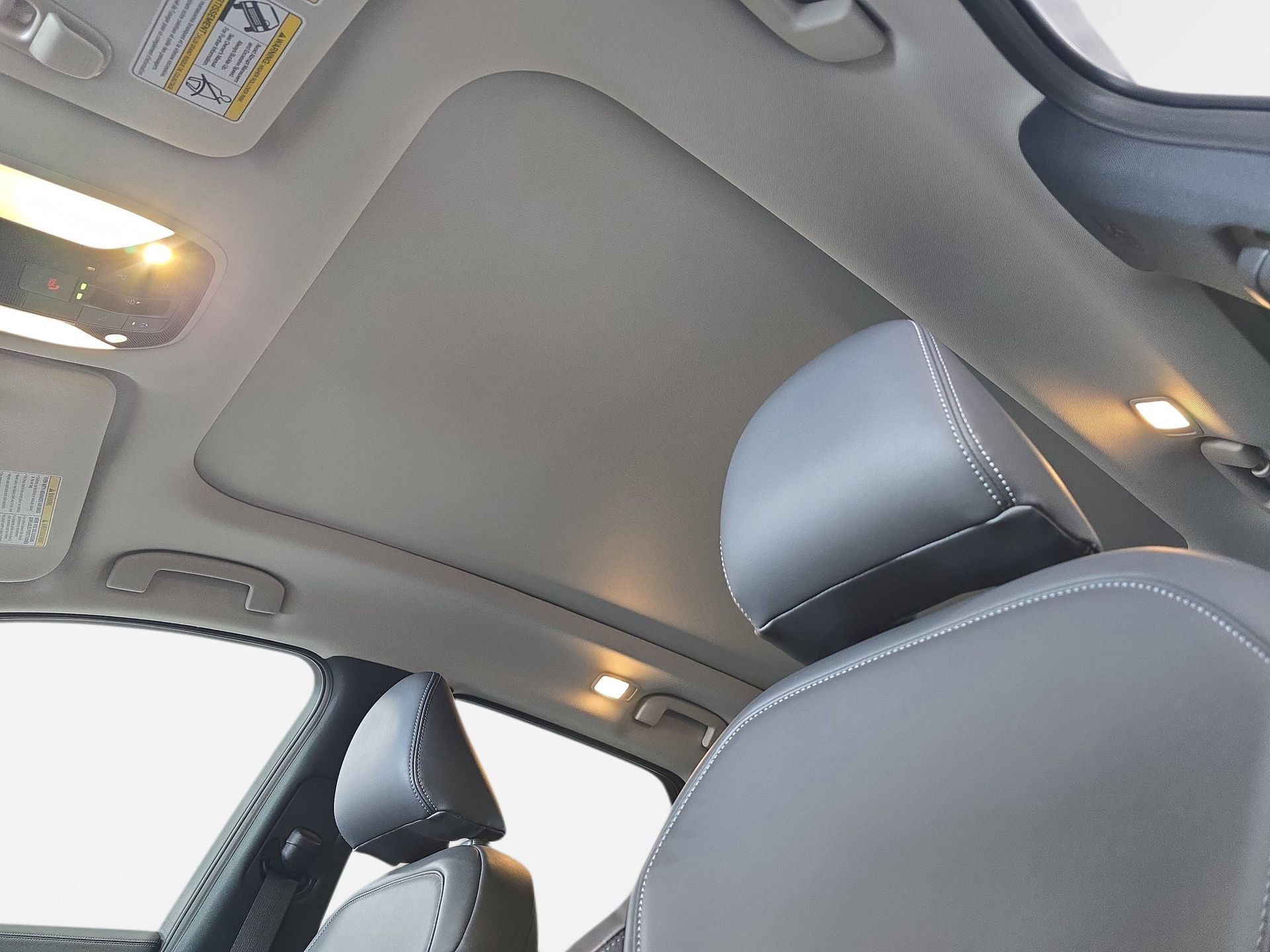 Certified 2025 INFINITI QX50 Luxe w/ Accent Package image 29