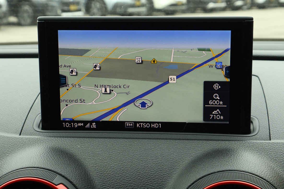 Used 2018 Audi RS 3 w/ Technology Package image 23