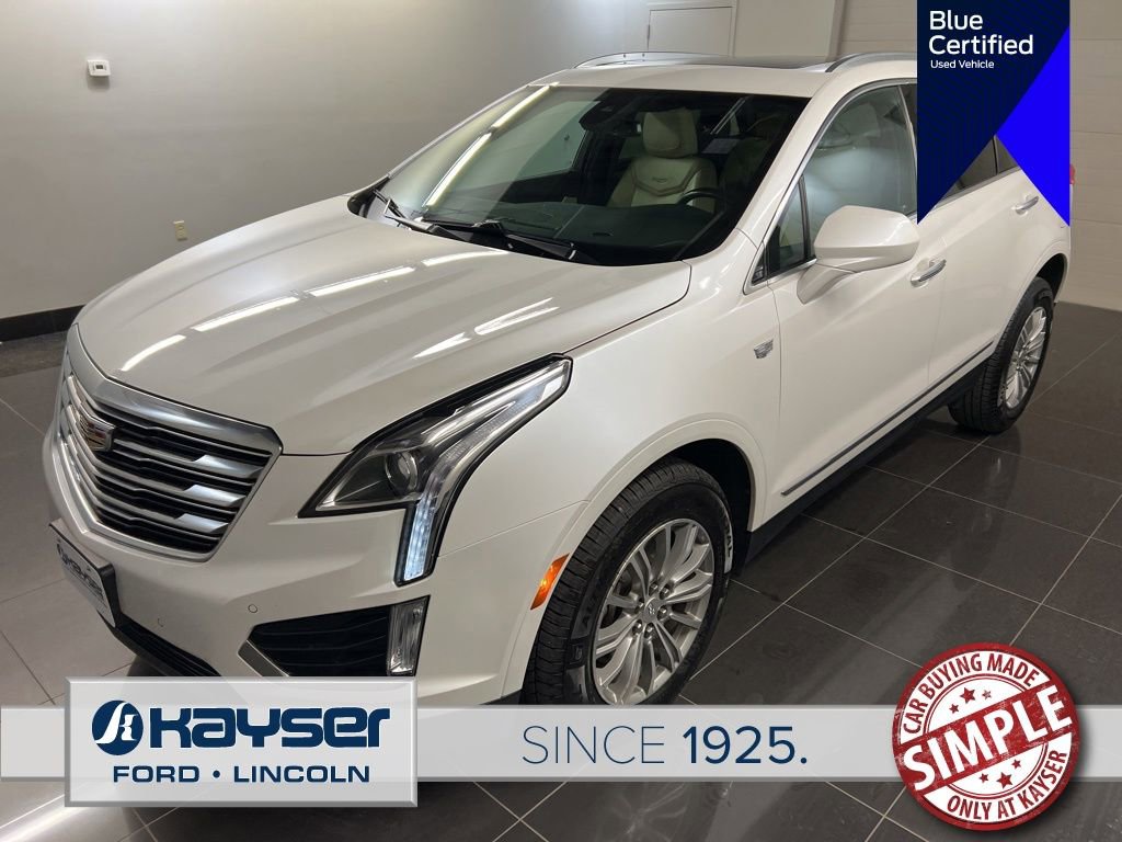 Used 2017 Cadillac XT5 Luxury w/ Driver Awareness Package AWD/4WD image 3