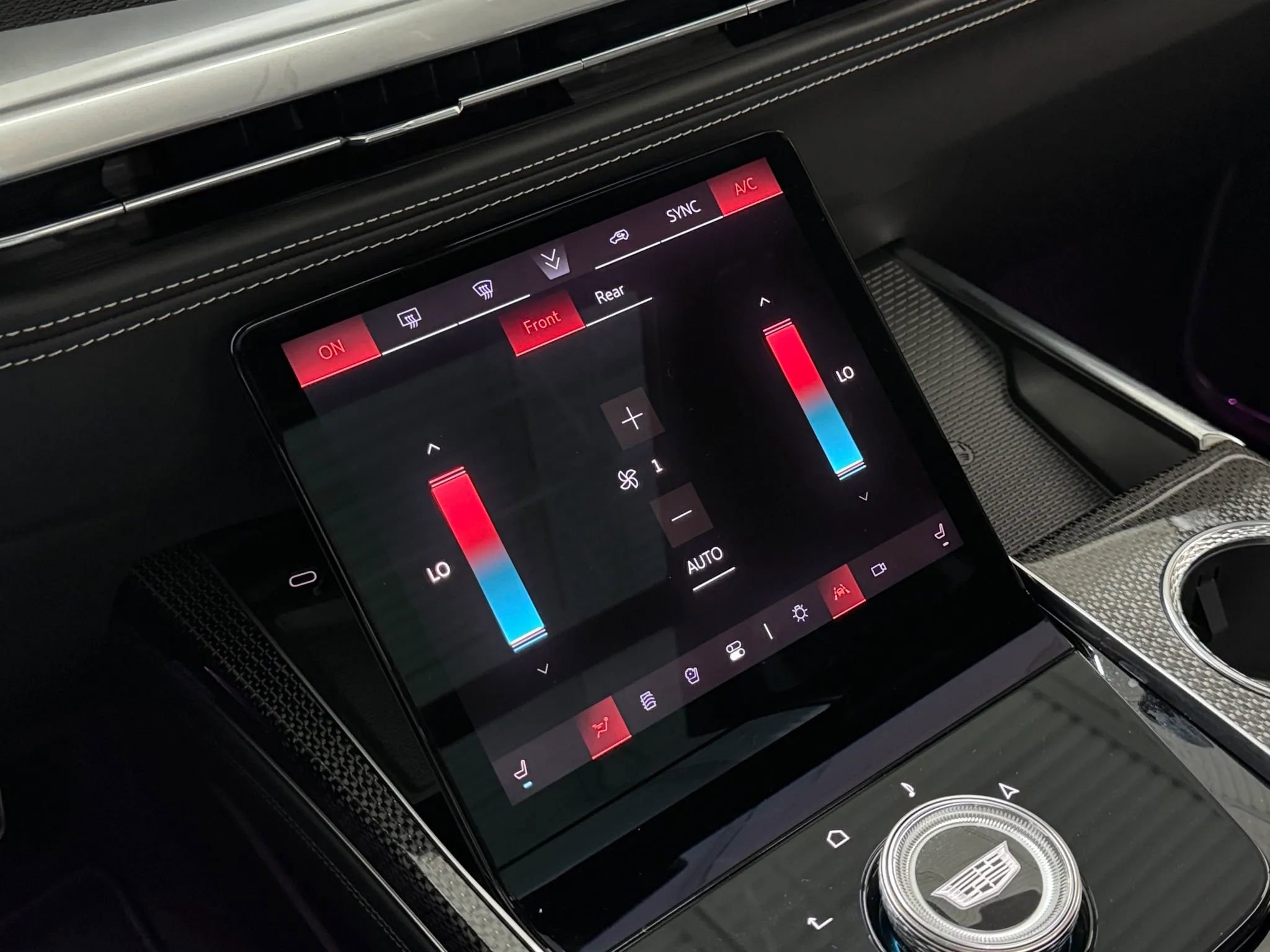 Used 2026 Cadillac Escalade ESV V w/ LPO, ONYX Package image 24