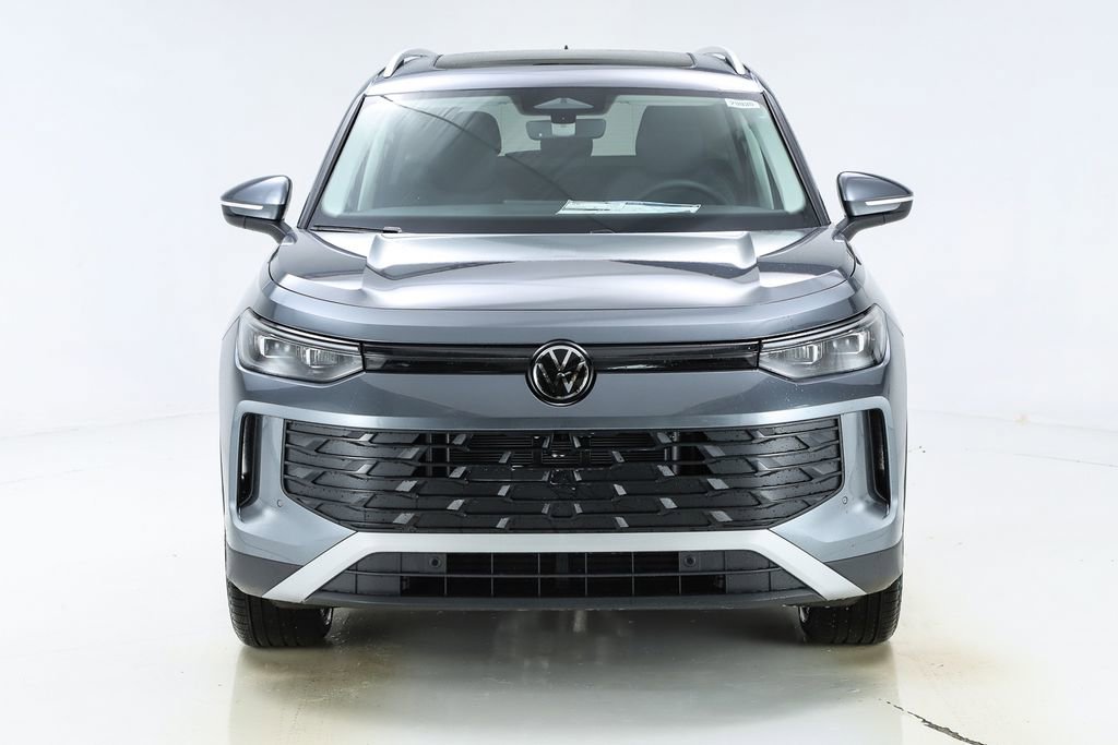 New 2026 Volkswagen Tiguan SE image 16