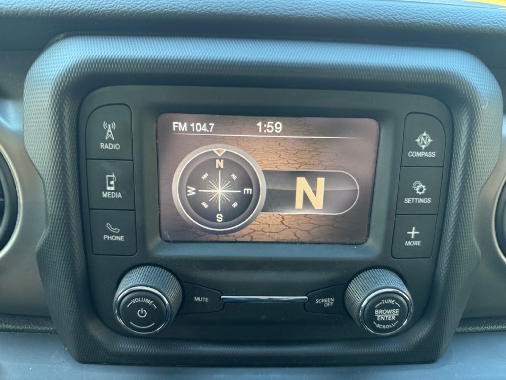 Used 2021 Jeep Gladiator Sport AWD/4WD image 19