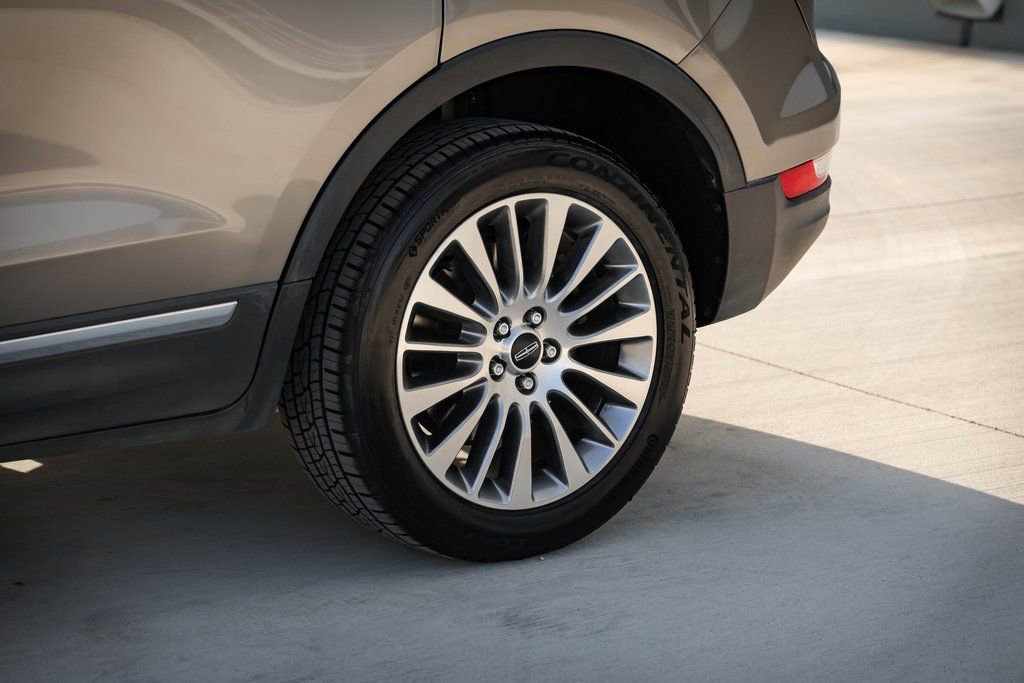 Used 2017 Lincoln MKC Reserve image 35