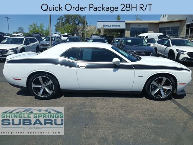 Used 2019 Dodge Challenger R/T w/ Driver Convenience Group RWD image 2