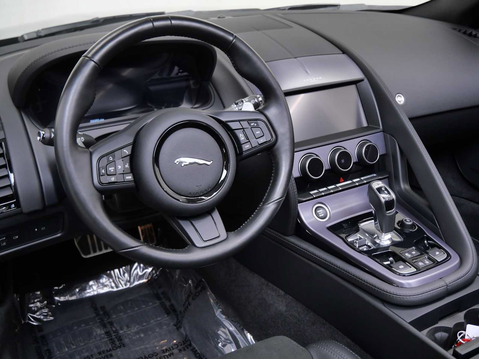 Used 2023 Jaguar F-TYPE Convertible RWD image 24