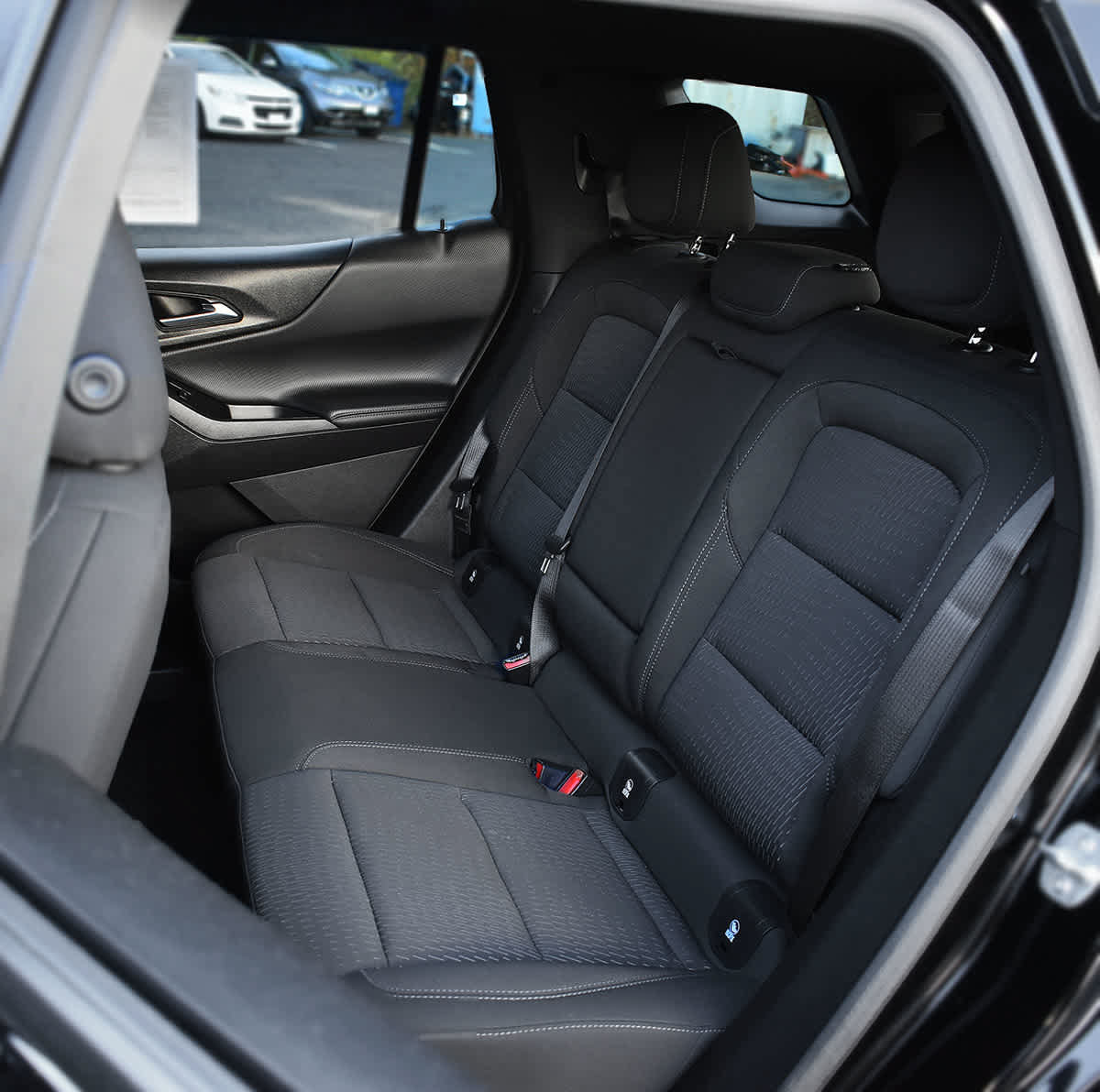 Used 2025 Chevrolet Equinox LT AWD/4WD image 11
