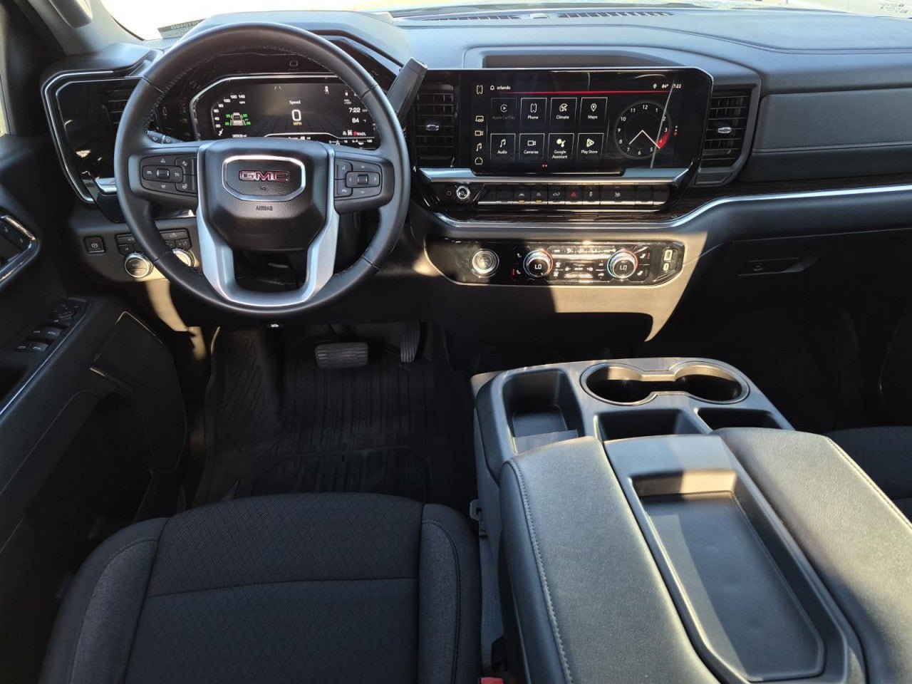 Used 2024 GMC Sierra 1500 Elevation w/ LPO, Elevation Black Package AWD/4WD image 16