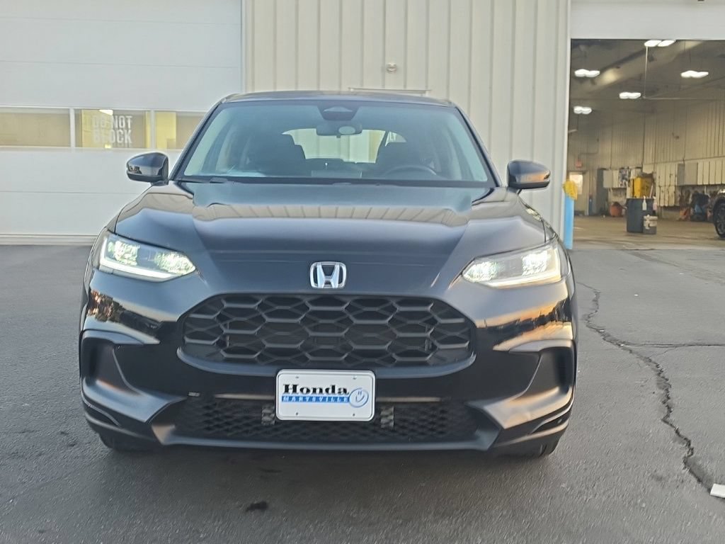 Used 2025 Honda HR-V LX image 2