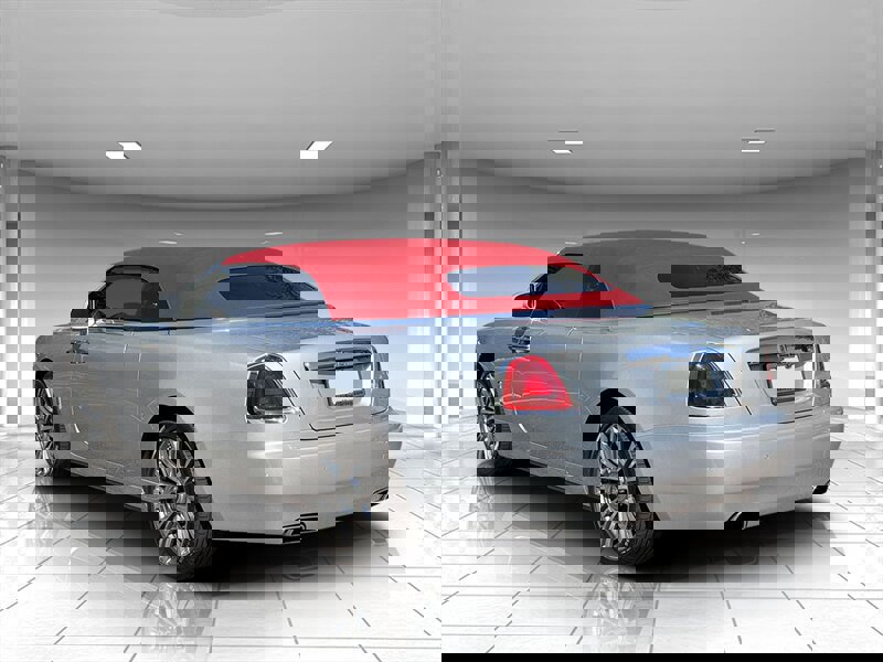 Used 2016 Rolls-Royce Dawn image 31