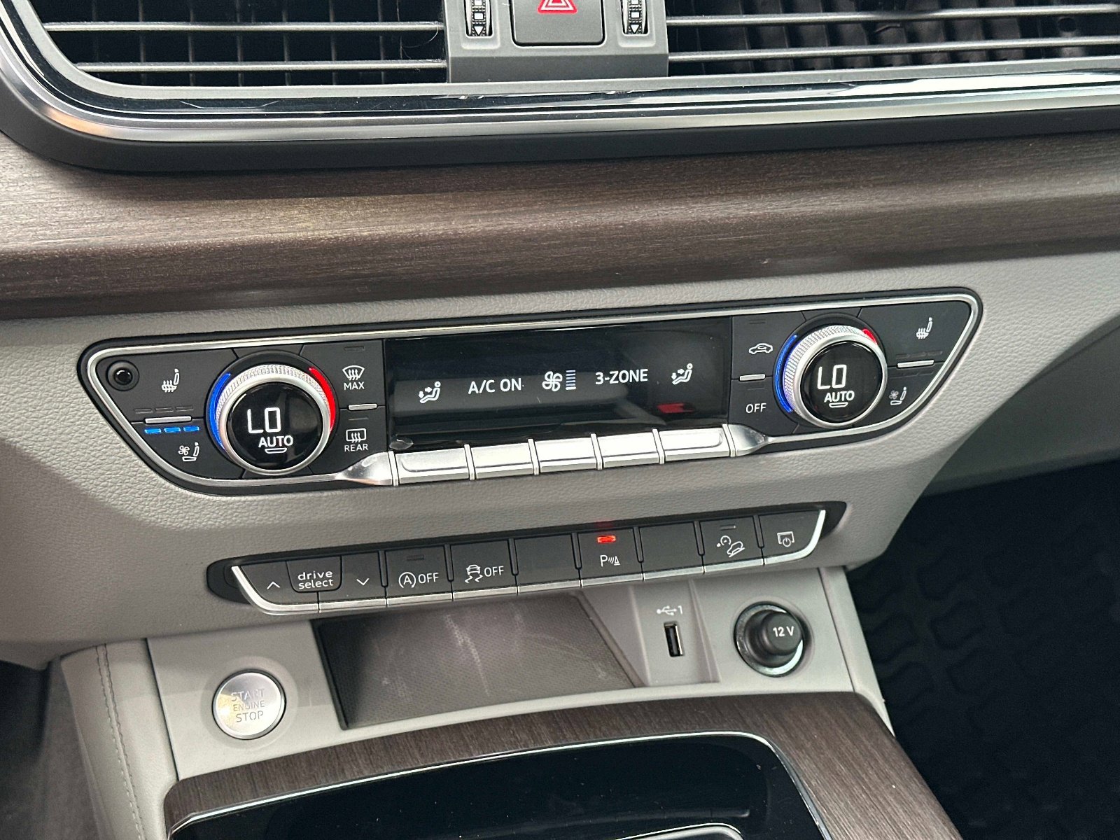 Used 2023 Audi Q5 2.0T Premium Plus w/ Premium Plus Package image 24