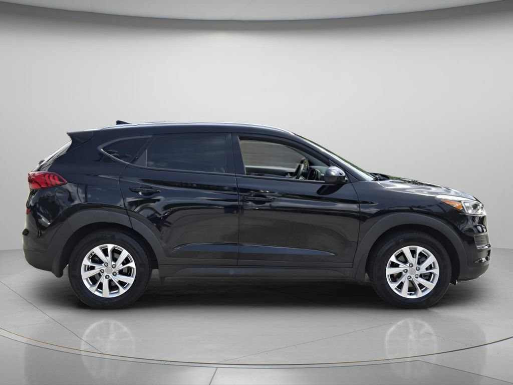 Used 2021 Hyundai Tucson Value FWD image 3