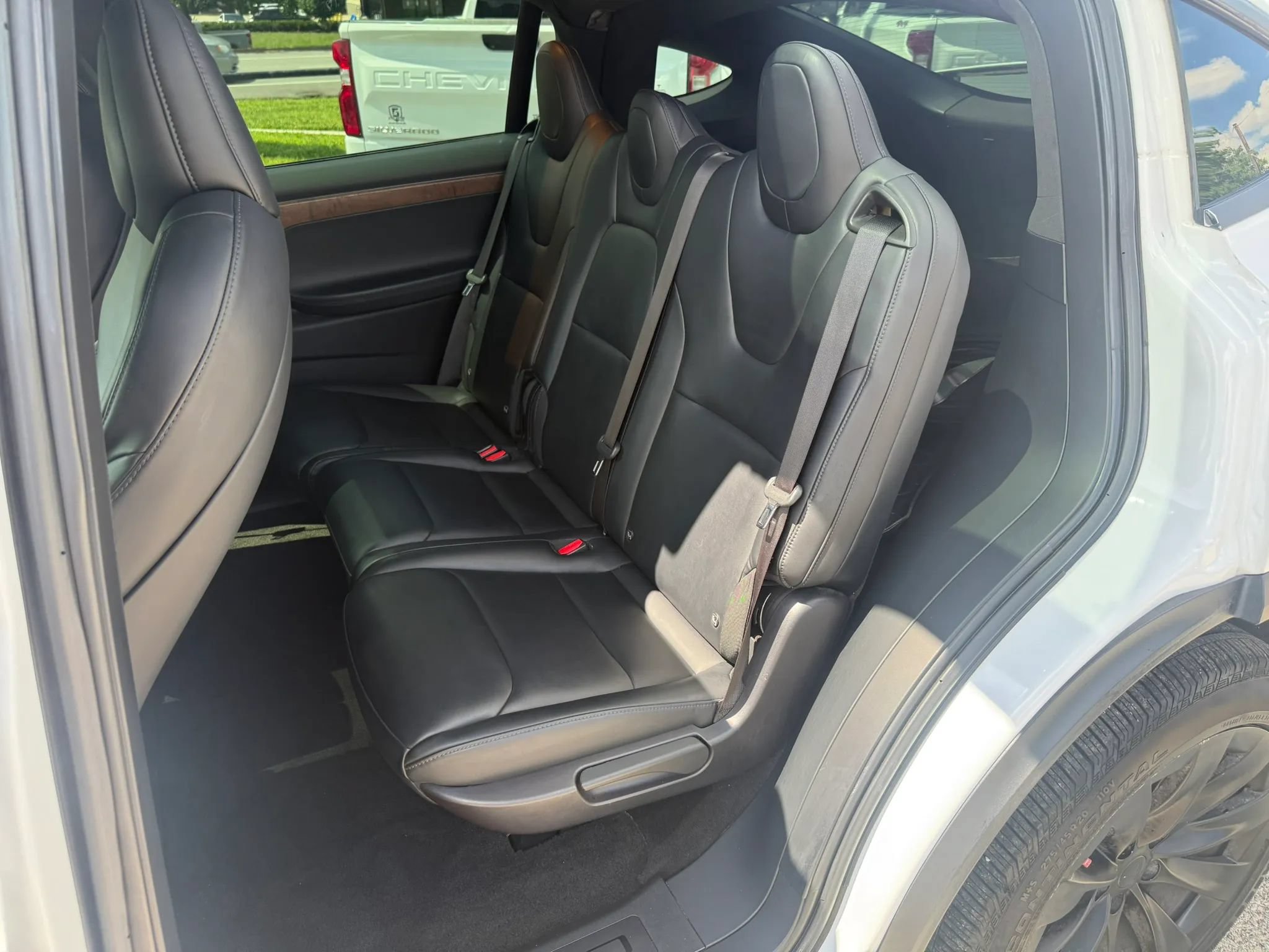 Used 2021 Tesla Model X Long Range AWD/4WD image 11