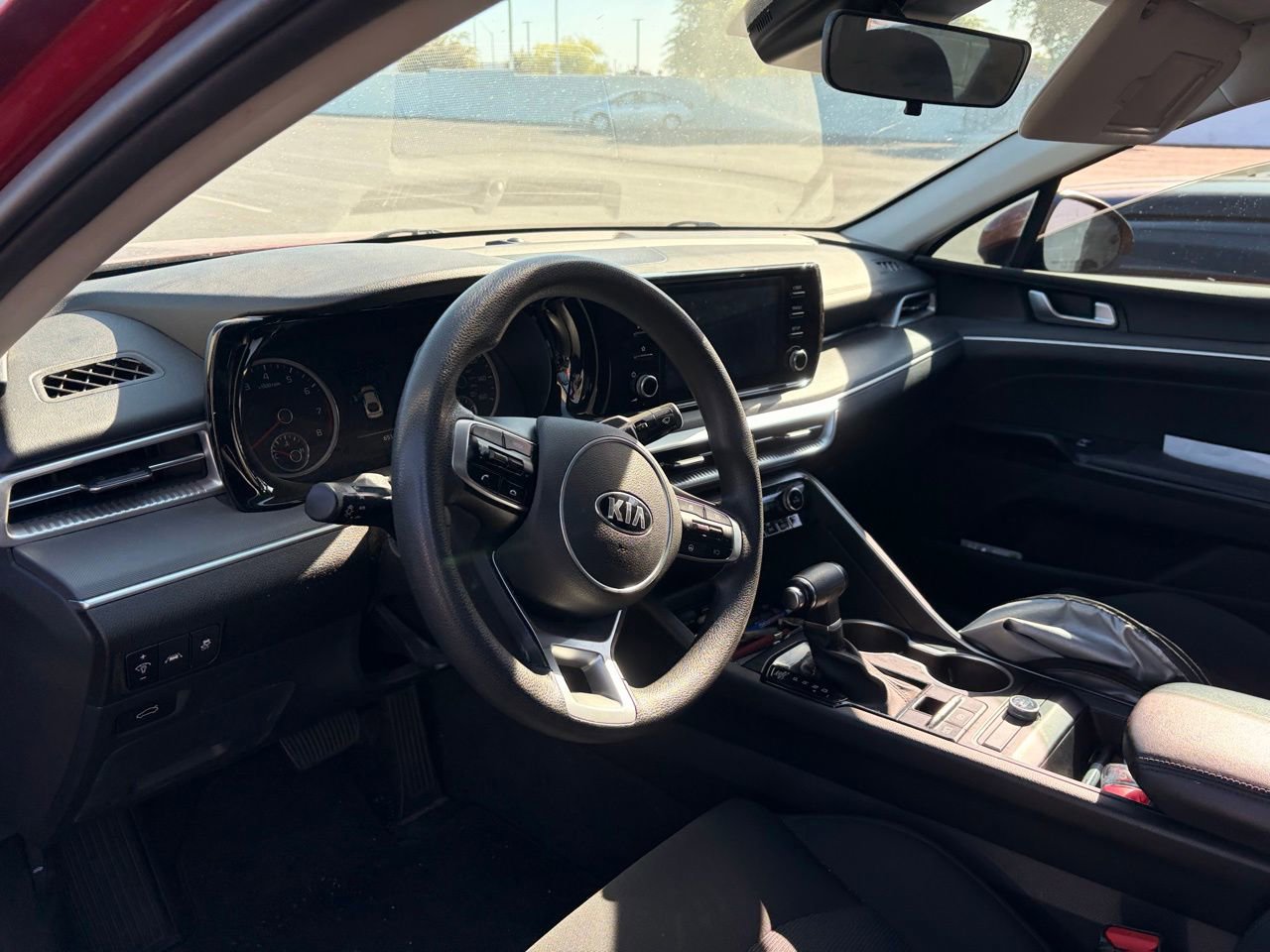 Used 2021 Kia K5 LXS FWD image 8