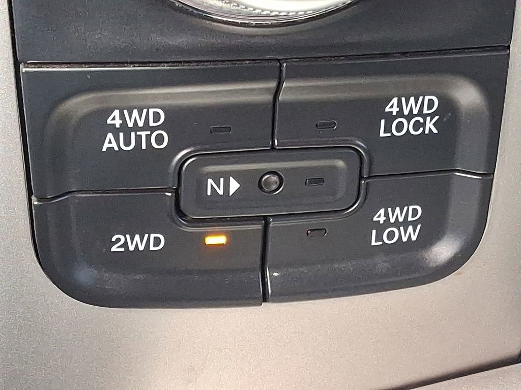 Used 2016 RAM 1500 Laramie w/ Convenience Group image 24