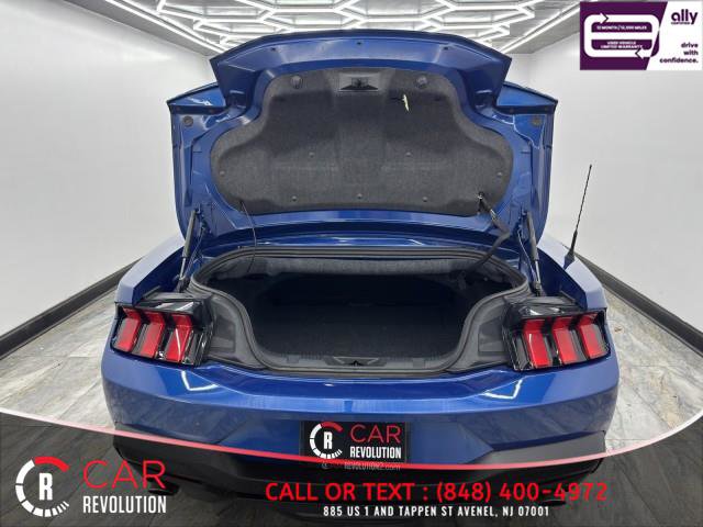 Used 2024 Ford Mustang Premium RWD image 6