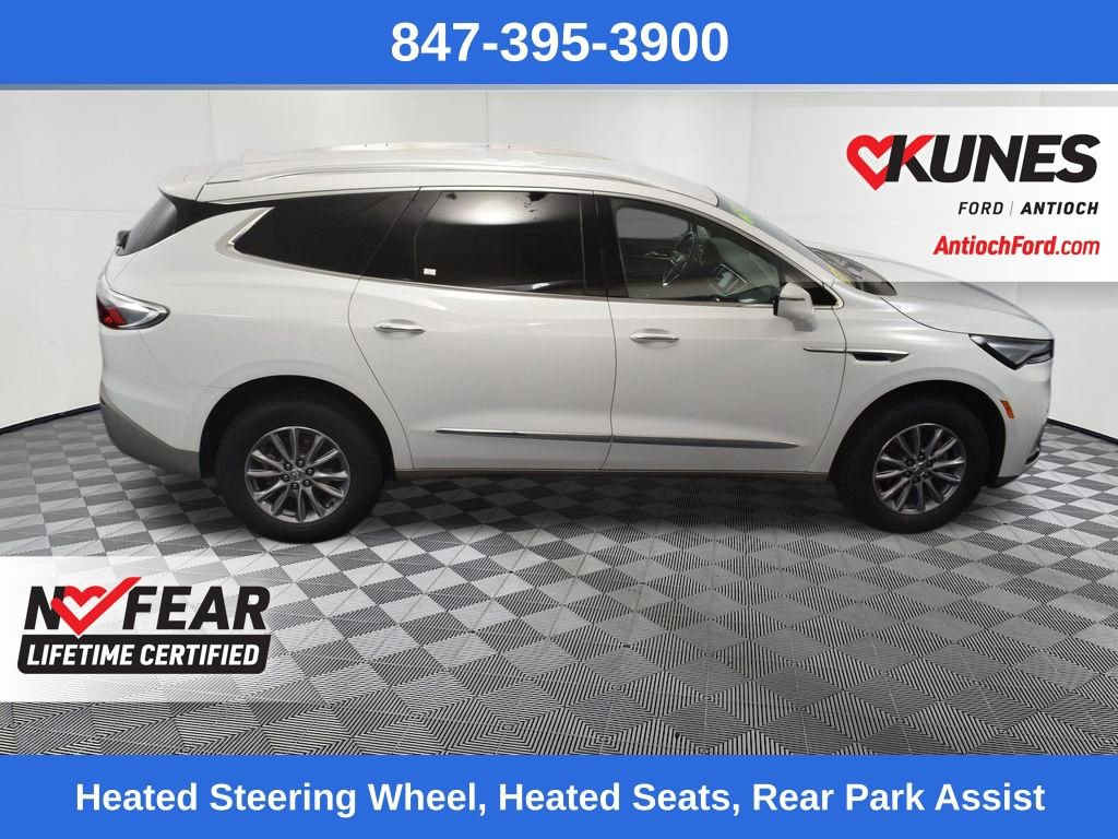 Used 2024 Buick Enclave Premium image 29