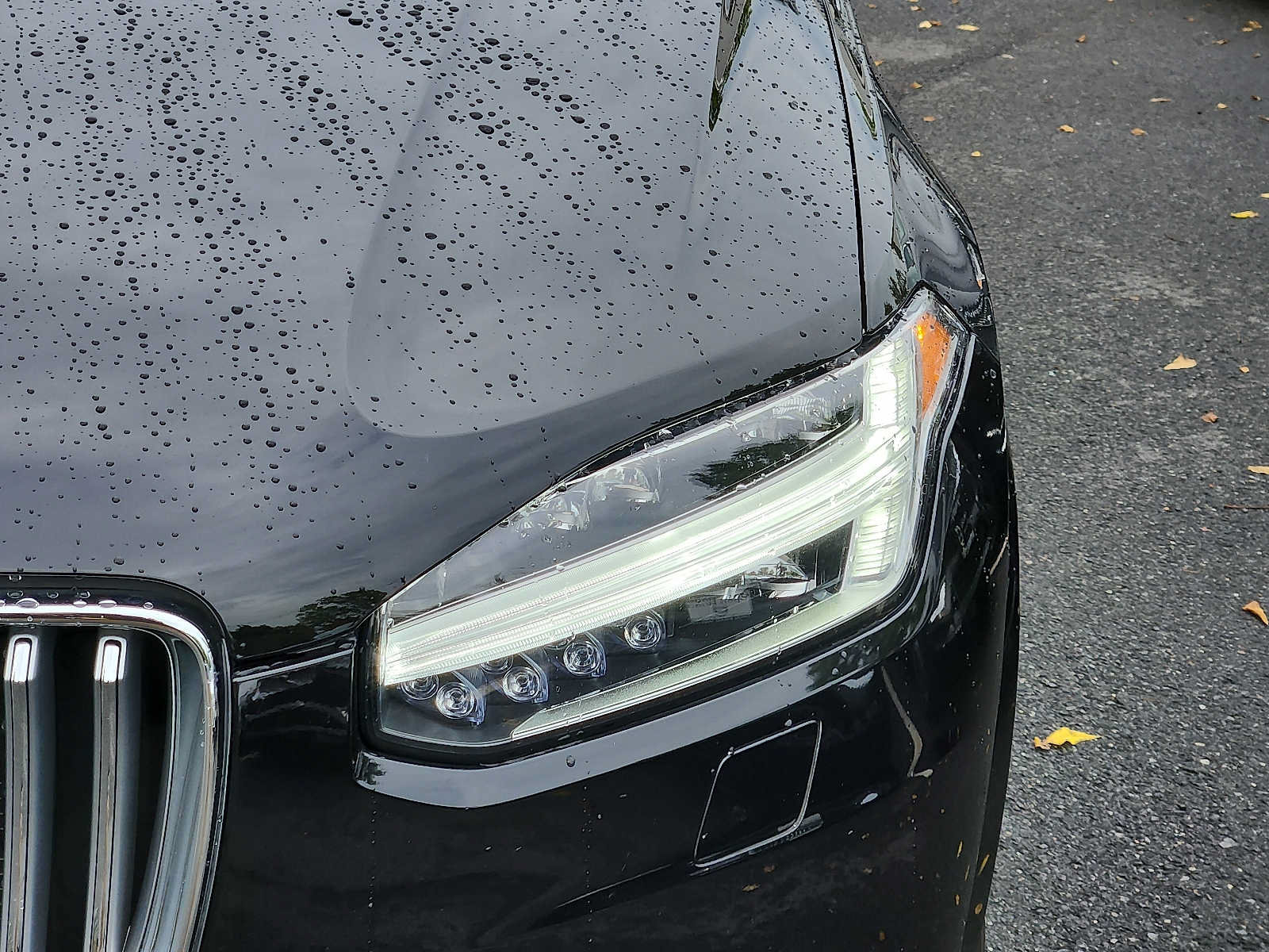 Certified 2024 Volvo XC90 B6 Ultimate AWD/4WD image 9
